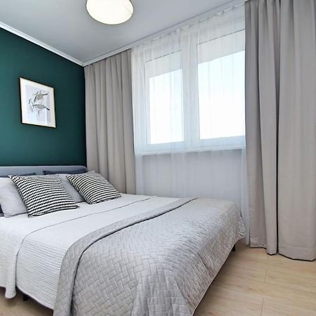 Apartament Korfantego Citycentre Z Widokiem Na Spodek Kattowitz Exterior foto